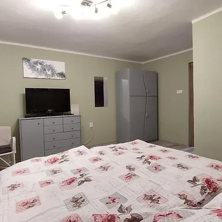 Miniszilva Balatonalmadi